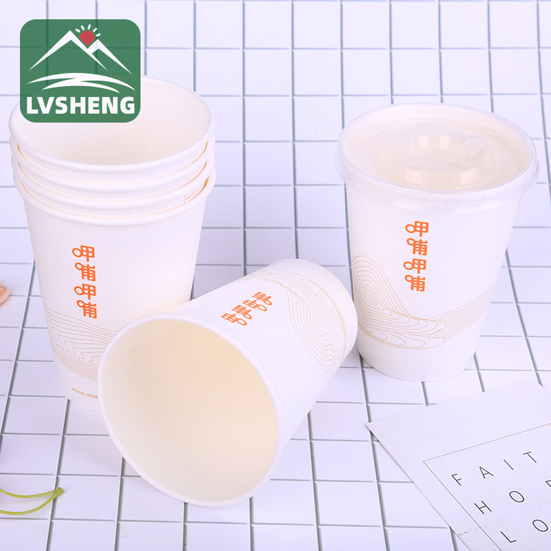 Vasos de papel de uso único